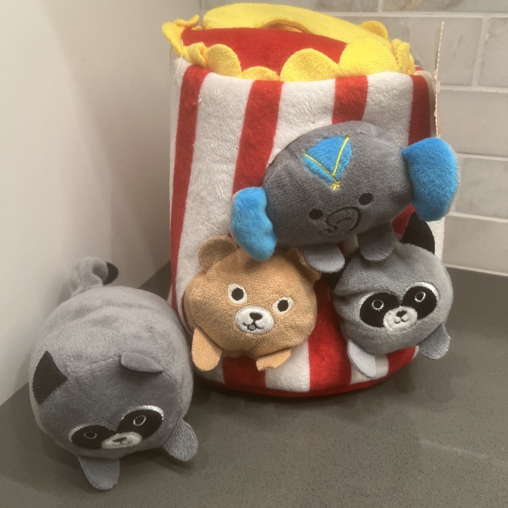 Animals In Circus House – Plush Animal Toy Set - Picture 9 of 12